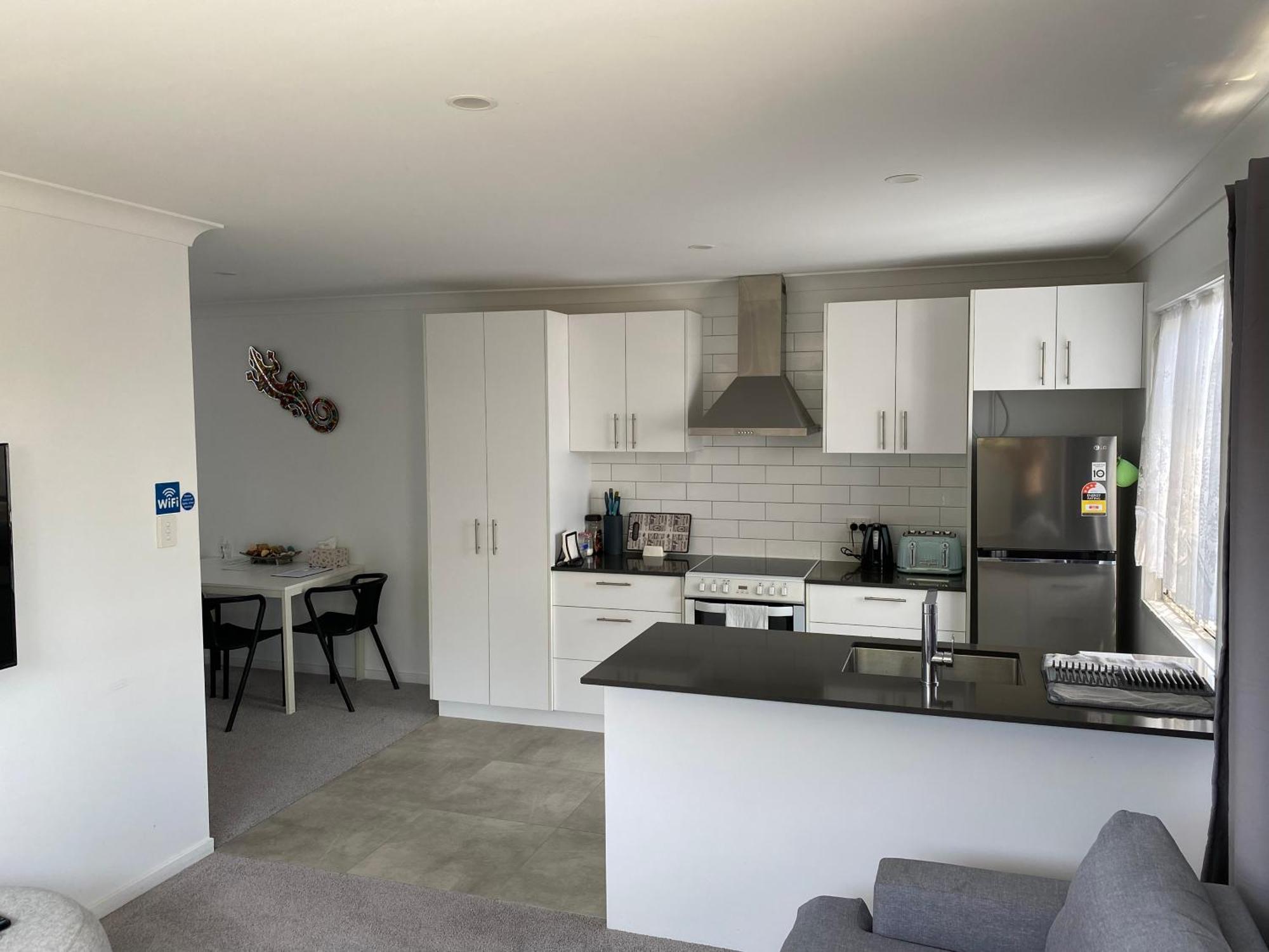 גולד קוסט 2Bd Family Or Couple Guesthouse Upstairs Near Turf Club, Hota In Bundall מראה חיצוני תמונה