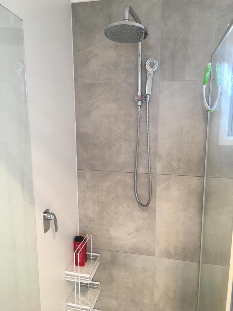 גולד קוסט 2Bd Family Or Couple Guesthouse Upstairs Near Turf Club, Hota In Bundall מראה חיצוני תמונה